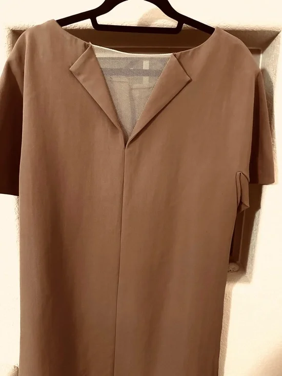 NWOT 3.1 Phillip Lim 100% Wool Silk Draped Flutter Sleeve Shift Dress Taupe - Picture 7 of 7